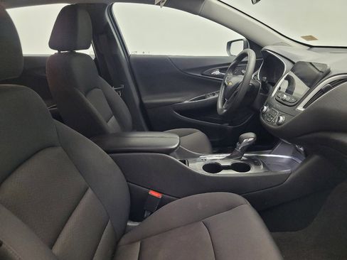 Used 2023 Chevrolet Malibu LT FWD image 21