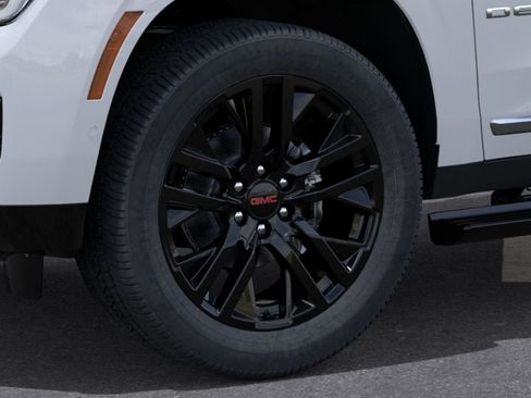 New 2026 GMC Yukon XL Denali w/ Sun & Power Step Package AWD/4WD image 36
