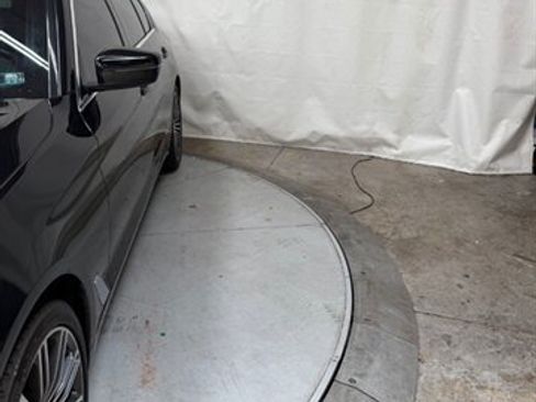 Used 2019 BMW 540i RWD image 10