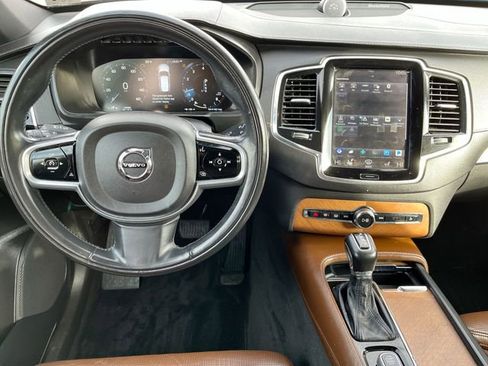 Used 2018 Volvo XC90 T6 Inscription w/ Convenience Package image 12