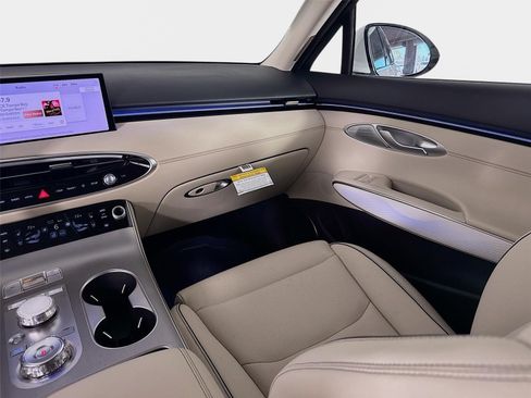 New 2026 Genesis GV70 2.5T Advanced AWD/4WD image 26