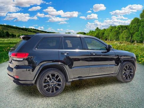 Certified 2019 Jeep Grand Cherokee Altitude RWD image 6