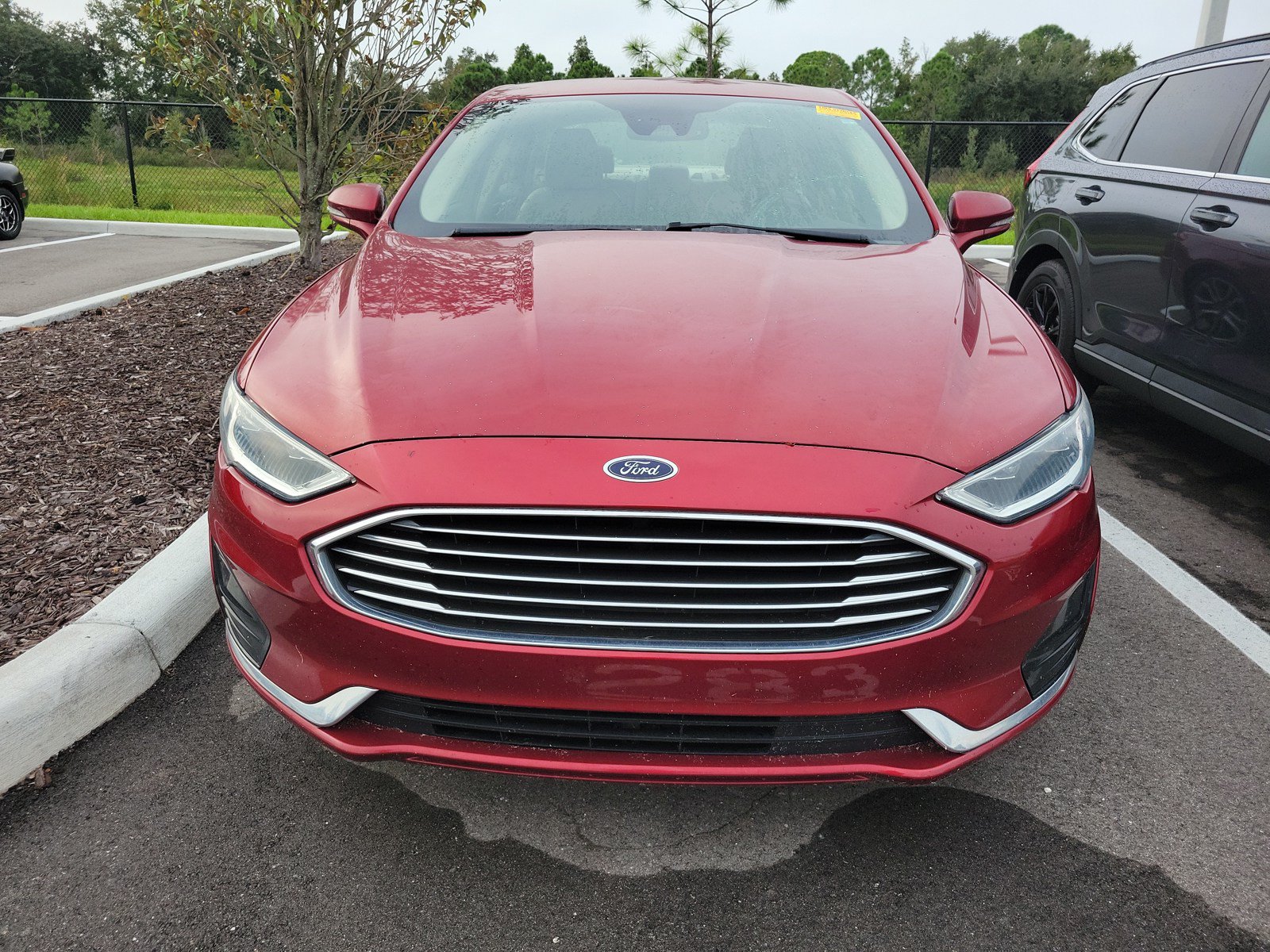 Used 2019 Ford Fusion SEL FWD image 3