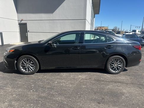 Used 2018 Lexus ES 350 w/ Premier Package image 6