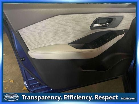 Certified 2021 Nissan Rogue SV image 17