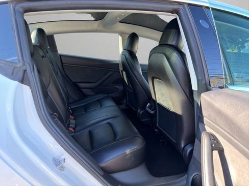 Used 2019 Tesla Model 3 Long Range image 12