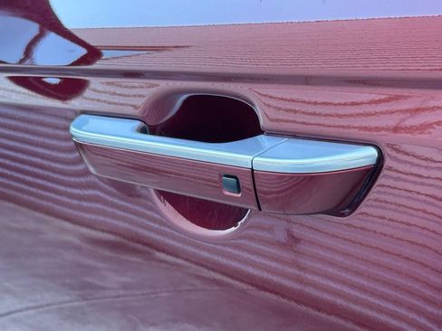 Used 2024 Kia Carnival LX image 42