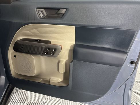 Used 2025 Ford Maverick Lariat w/ 4K Tow Package image 31