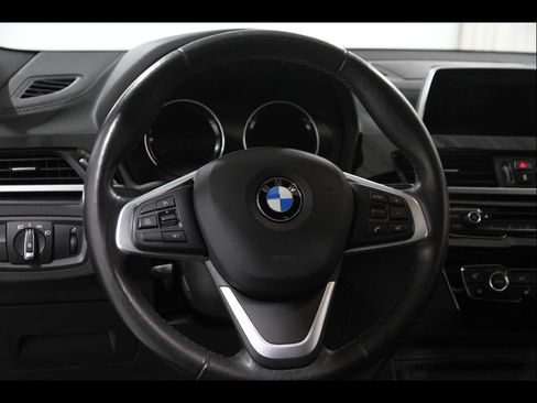 Used 2019 BMW X2 xDrive28i w/ Convenience Package AWD/4WD image 7