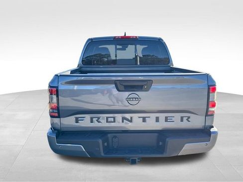 New 2026 Nissan Frontier SV w/ SV Convenience Package RWD image 8
