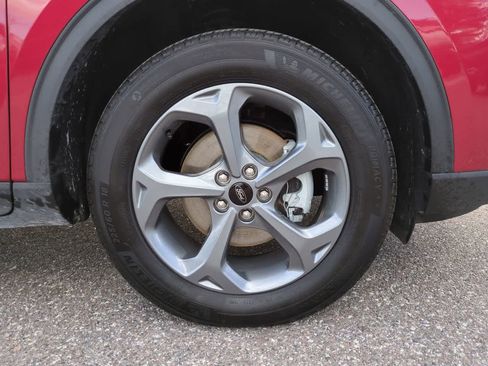 Used 2025 Ford Escape ST-Line image 11