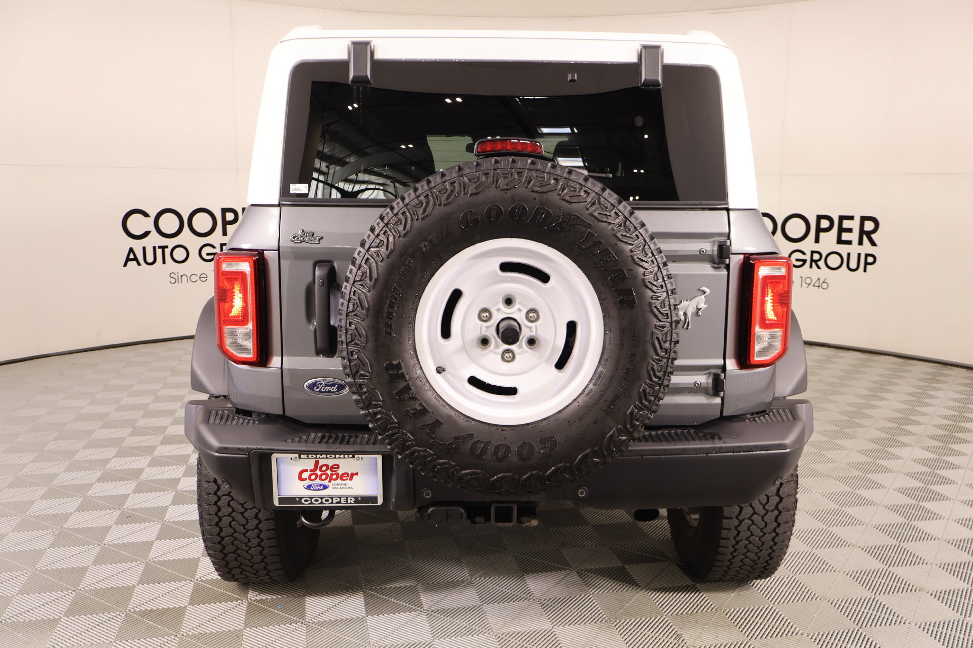Used 2025 Ford Bronco Heritage Edition AWD/4WD image 23