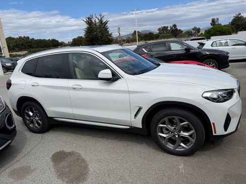 Used 2023 BMW X3 sDrive30i w/ Convenience Package RWD image 3