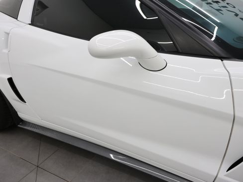 Used 2013 Chevrolet Corvette Grand Sport w/ 4LT Preferred Equipment Group RWD image 21