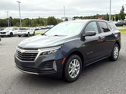 Used 2022 Chevrolet Equinox LT image 13