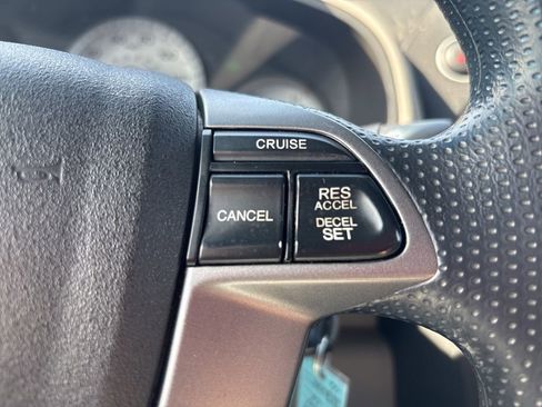 Used 2011 Honda Pilot LX image 20