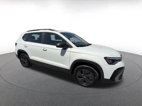 Used 2026 Volkswagen Taos S FWD image 2