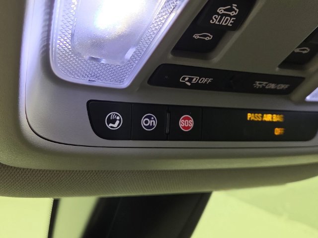 Used 2019 GMC Acadia SLT w/ LPO, Floor Liner Package FWD image 30