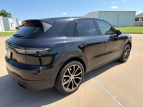Used 2020 Porsche Cayenne S AWD/4WD image 4