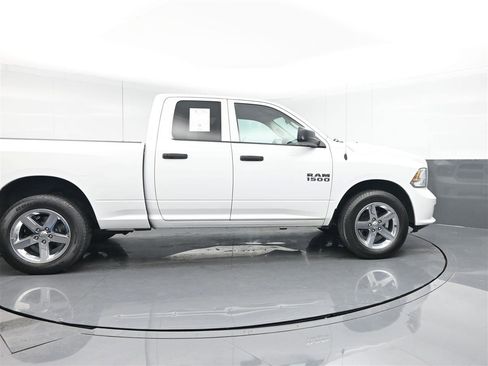 Used 2018 RAM 1500 Express w/ Express Value Package image 4
