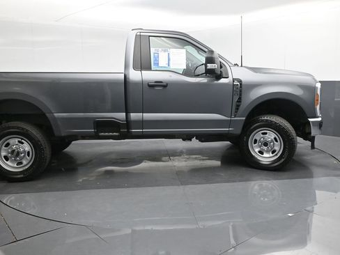 Used 2024 Ford F350 XL w/ XL Chrome Package image 6