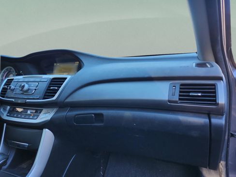 Used 2015 Honda Accord LX image 20