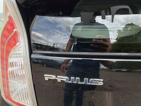 Used 2012 Toyota Prius Two FWD image 34