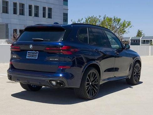 New 2026 BMW X5 xDrive40i w/ M Sport Package AWD/4WD image 19