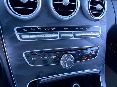 Used 2017 Mercedes-Benz C 300 Sedan image 31