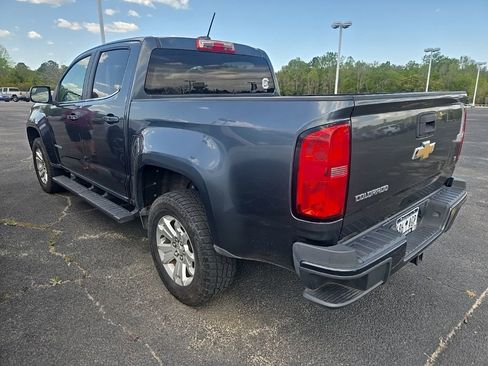 Used 2015 Chevrolet Colorado LT w/ LT Convenience Package image 8