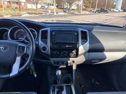 Used 2015 Toyota Tacoma 4x4 Double Cab image 26