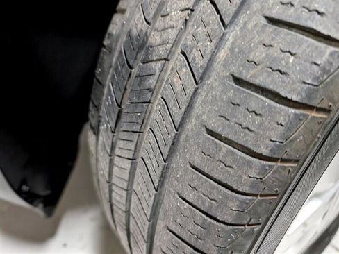 Used 2021 Ford Transit Connect XL image 16