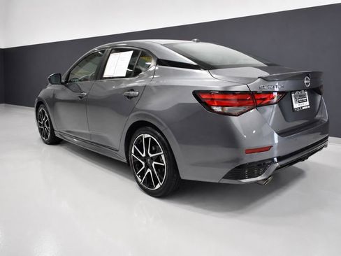 Certified 2024 Nissan Sentra SR w/ SR Premium Package FWD image 3