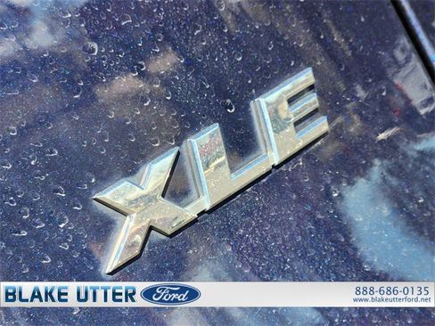 Used 2024 Toyota RAV4 XLE Premium image 12