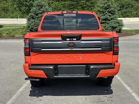 Used 2025 Nissan Frontier Pro-X RWD image 4