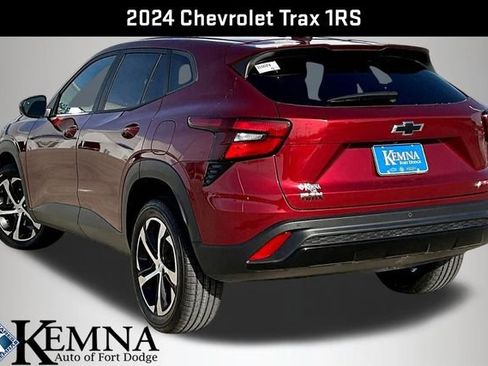 Used 2024 Chevrolet Trax RS w/ Driver Confidence Package image 4