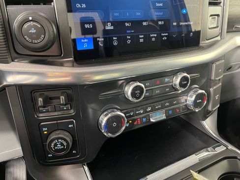 New 2025 Ford F150 Lariat w/ Equipment Group 502A High image 7