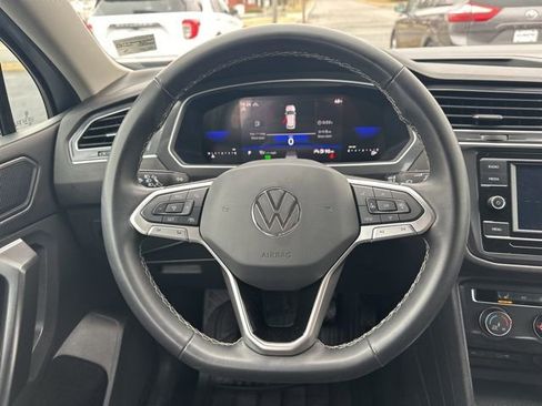 Used 2024 Volkswagen Tiguan S image 17