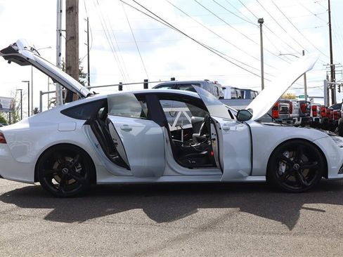 Used 2015 Audi RS 7 Prestige w/ Carbon-Optic Package AWD/4WD image 38