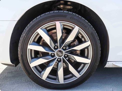 Used 2023 Audi A4 2.0T Premium w/ Convenience Package image 13