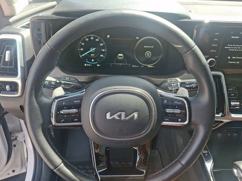 Used 2023 Kia Sorento SX Prestige AWD/4WD image 20