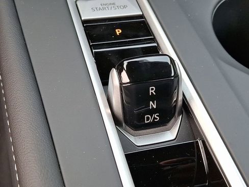 New 2026 Volkswagen Atlas SE image 10