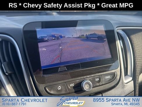 Used 2025 Chevrolet Malibu RS FWD image 20