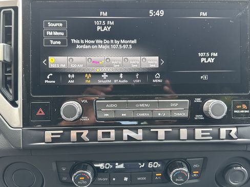 New 2025 Nissan Frontier SV w/ SV Convenience Package image 24