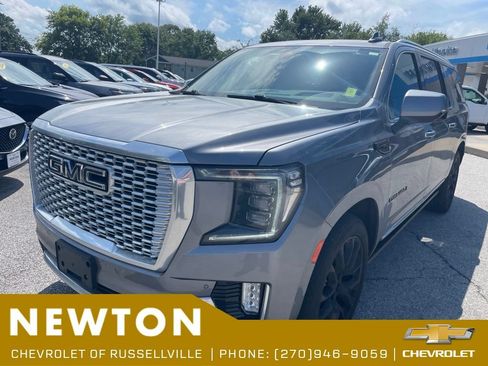 Used 2022 GMC Yukon XL Denali w/ Max Trailering Package AWD/4WD image 3