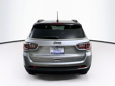 Used 2023 Jeep Compass Limited AWD/4WD image 6