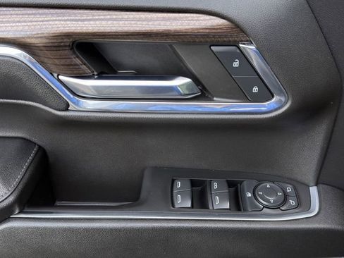 Used 2024 Chevrolet Silverado 1500 LT Trail Boss w/ Convenience Package II image 28