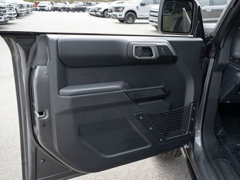 New 2026 Ford Bronco Badlands w/ Sasquatch Package AWD/4WD image 16