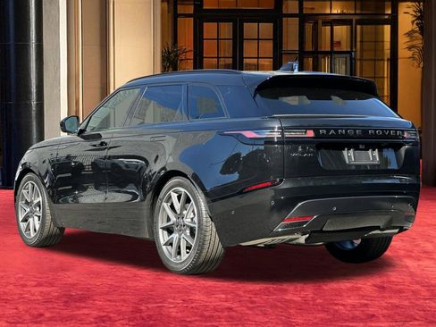 New 2026 Land Rover Range Rover Velar Dynamic SE image 4