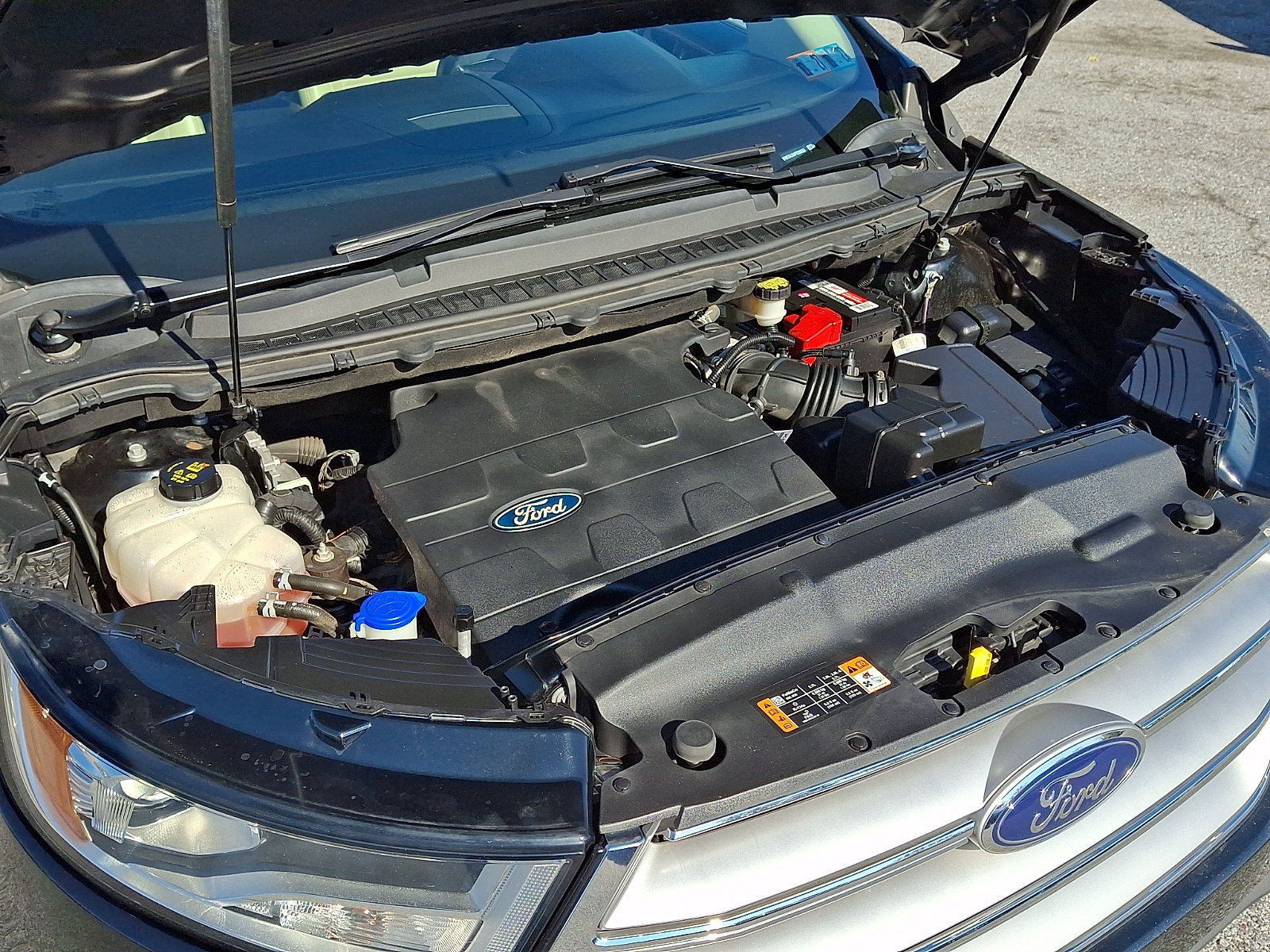 Used 2015 Ford Edge SEL w/ Equipment Group 201A AWD/4WD image 27